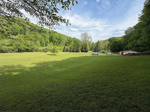 5th image of 2056 Little Kanawha Pkwy