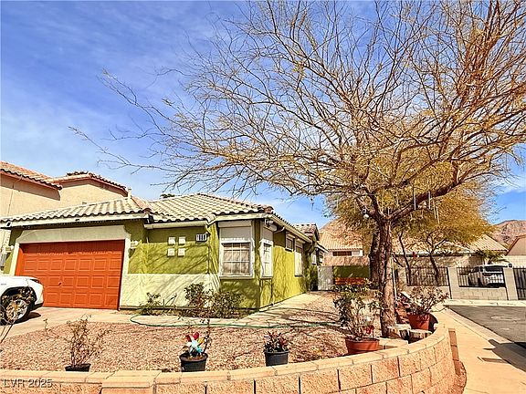 3rd image of 1080 Laguna Park Ct