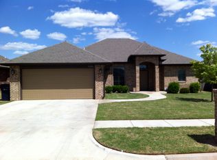 9200 Misty Ln, Oklahoma City, OK 73160