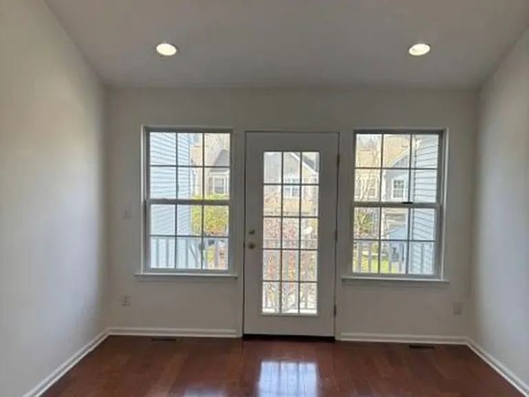 57 Windsor Pond Rd — Photo 5