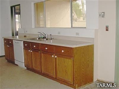 2nd image of 8443 E Kenyon Dr