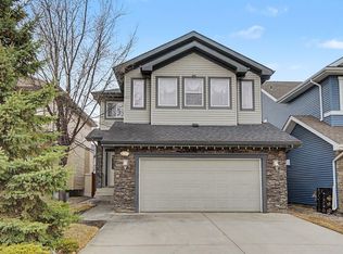 1944 67th St SW, Edmonton, AB T6X0L9