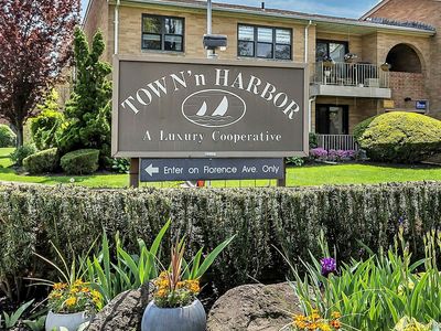 12 Florence Avenue #29A, Freeport, NY, 11520