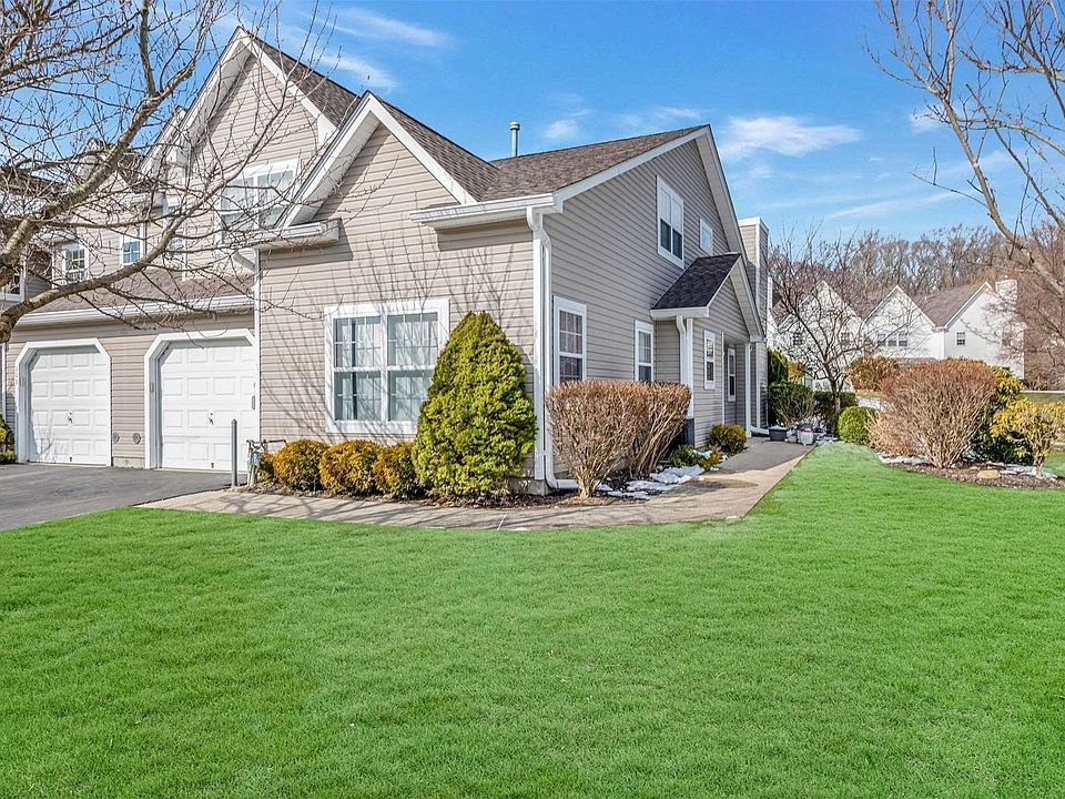 1st image of 307 Erik Drive #307