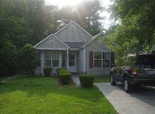 125 Basswood Ct, Jacksonville, NC 28546
