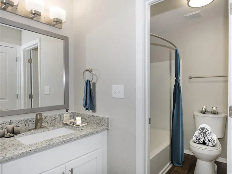 Townhome Renovated Bath