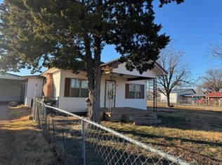 401 Becker, Indiahoma, OK 73552
