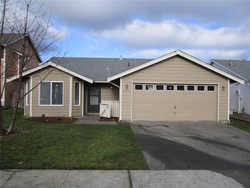 1st image of 1117 200th St E