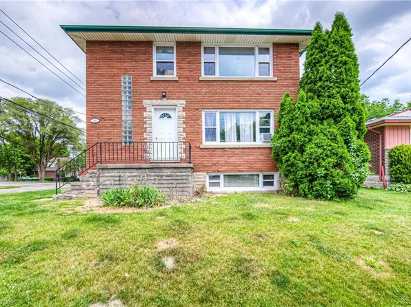 218 Margaret Ave, Kitchener, ON N2H 4J2