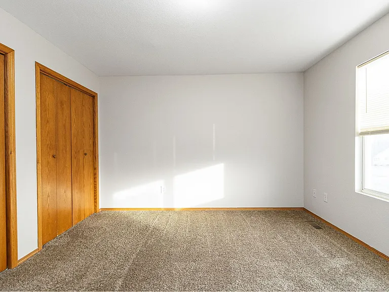 1104 Country Club Ln — Photo 12