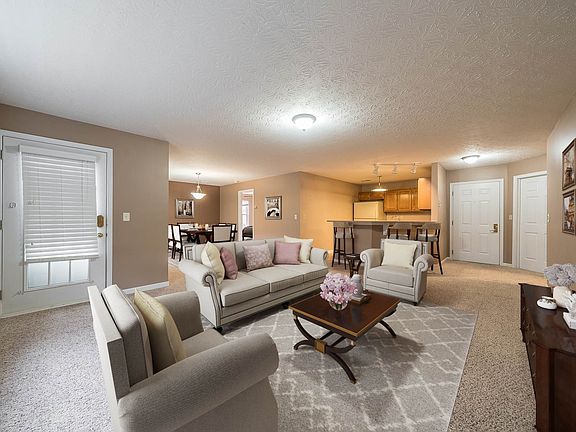 2nd image of 315 Maiden Ct APT 2