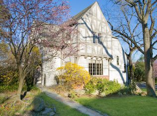 2 Vine Rd, Larchmont, NY 10538