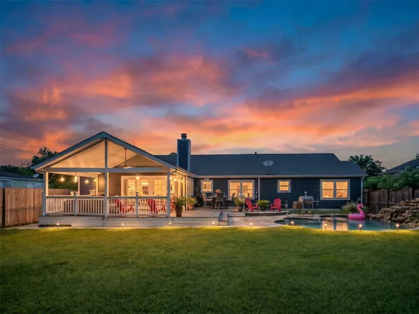 2705 Cedar Dr, La Marque, TX 77568