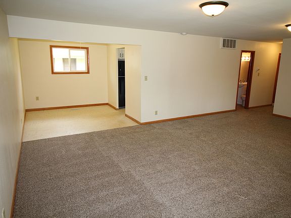 5th image of 120 Cypress Dr