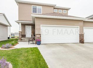 5429 Justice Dr S, Fargo, ND 58104