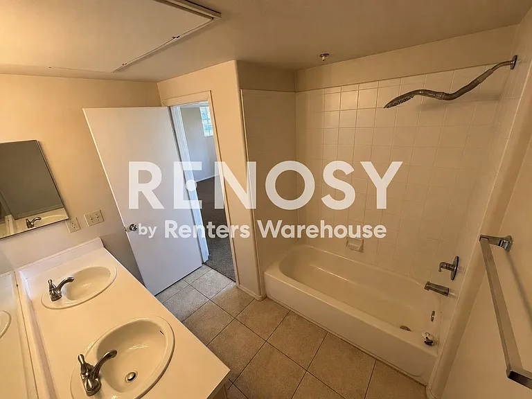 1720 E Thunderbird Rd #2124 — Photo 8