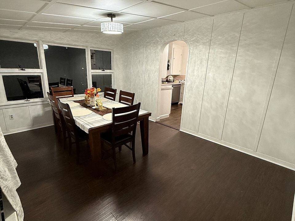 1st image of 719 E Broad St #1