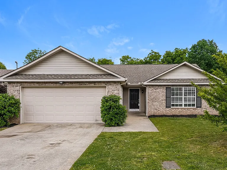 6620 Shadyview Dr — Photo 1