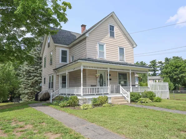 24 Highland Street, Hudson, NH 03051