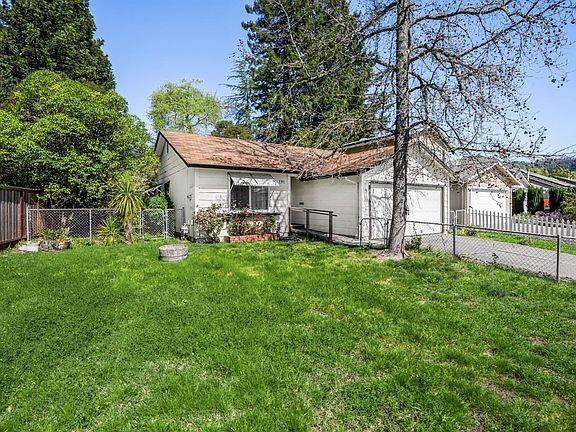 2nd image of 4911 Oak Park Way