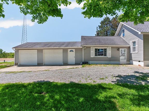 4th image of 12841 Centerfield Rd
