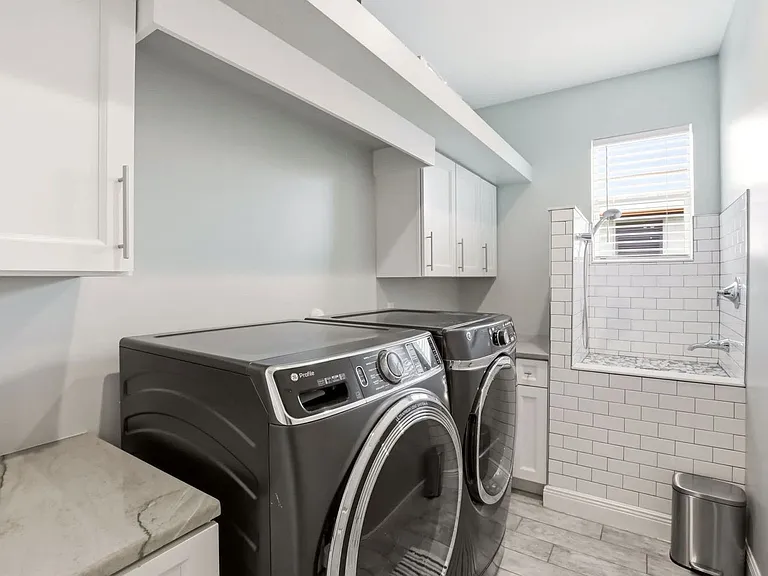 Laundry Room Cabinet