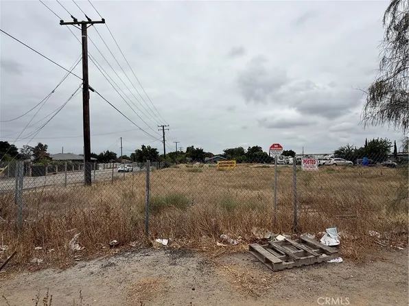 10044 Mission Blvd, Riverside, CA 92509