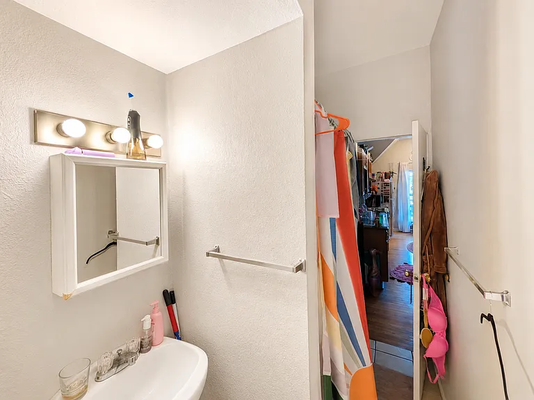 2417 W 32nd Ave #6 — Photo 9