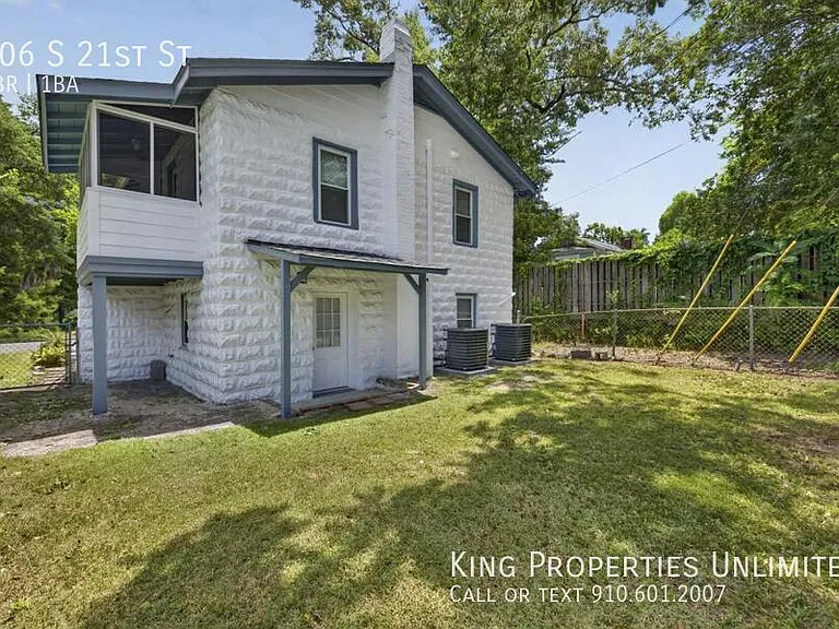 106 S 21st St — Photo 19