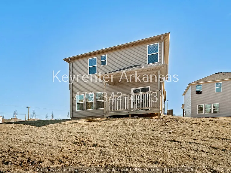 811 E Sparrow Cir — Photo 16