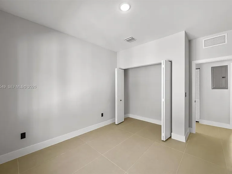 601 NW 3rd Ave #A — Photo 9