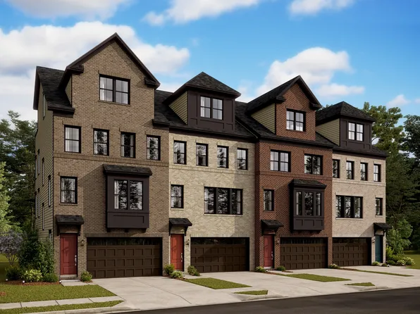 2802 Hokie Ln, Alexandria, VA 22306