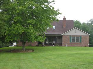 1270 W Bunkerhill Rd, Mooresville, IN 46158