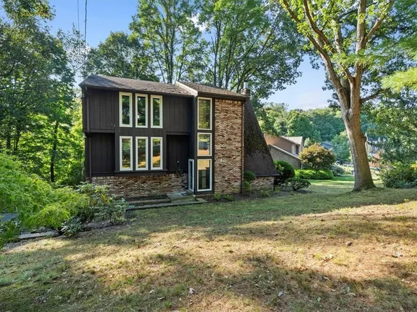 2239 Old Washington Rd, Pittsburgh, PA 15241