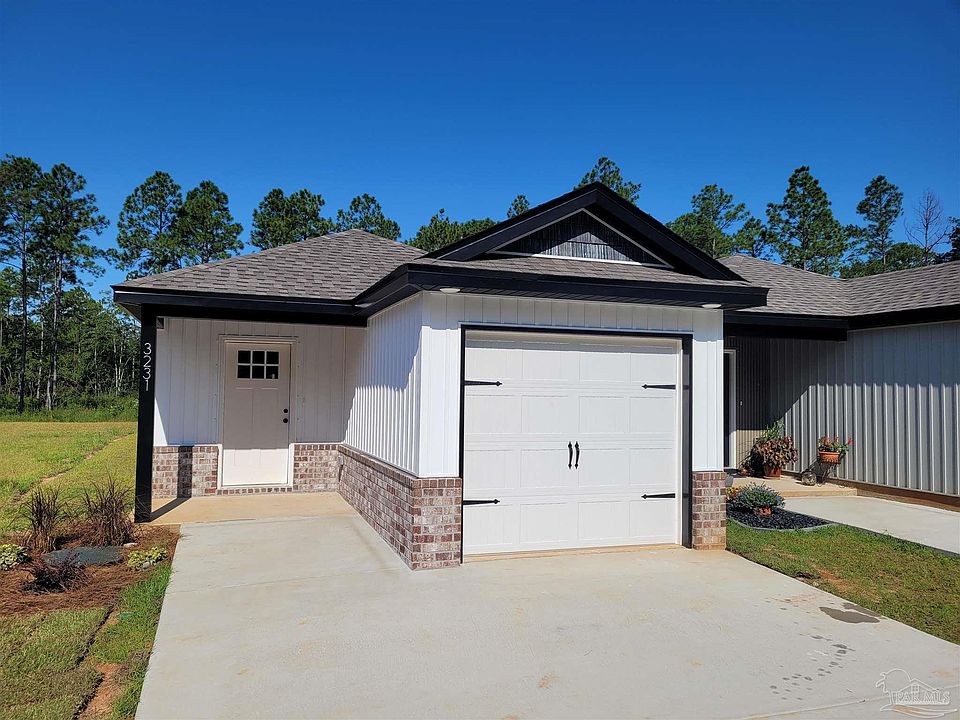 1st image of 3231 Damon Dr