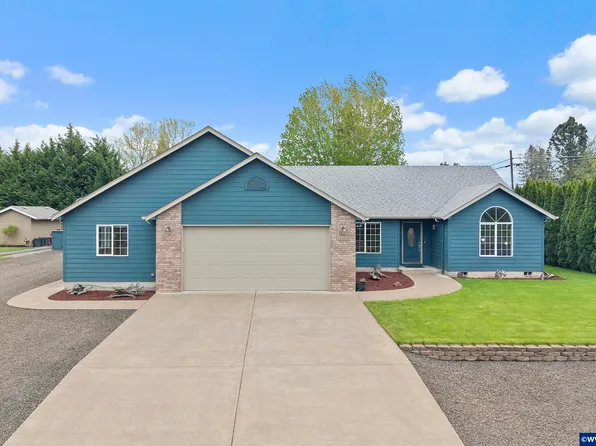 33057 Sequoia St, Tangent, OR 97389