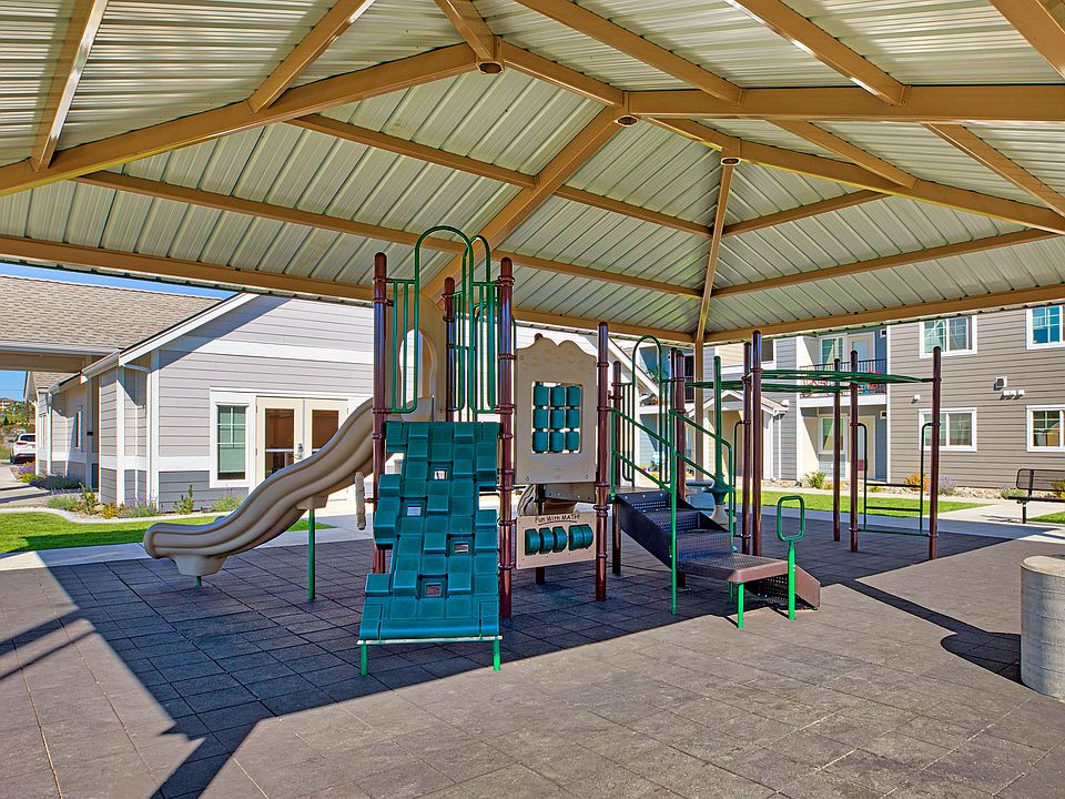 Stonewood 1205 E Spruce St Yakima WA Zillow