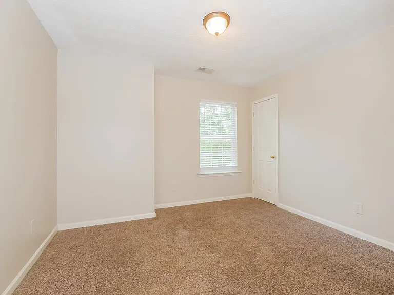1002 Allegiance Dr — Photo 16