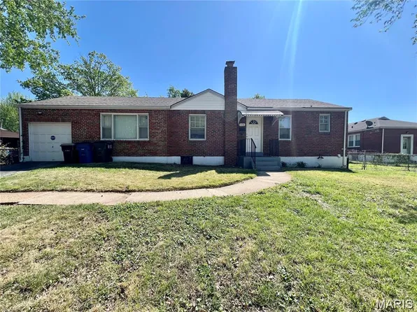 106 Henquin Dr, Saint Louis, MO 63135