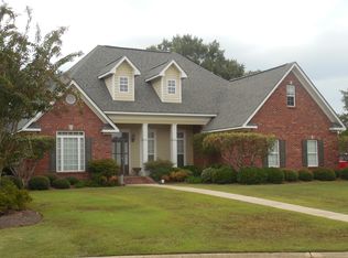 202 Meadow Ridge Dr, Kosciusko, MS 39090