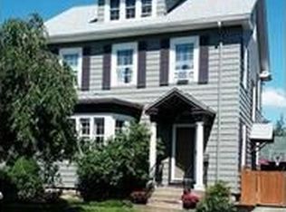 221 Wellington Rd, Buffalo, NY 14216