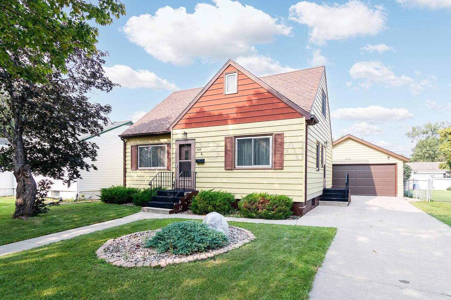 507 18th St N, Moorhead, MN 56560 MLS 233856 Zillow