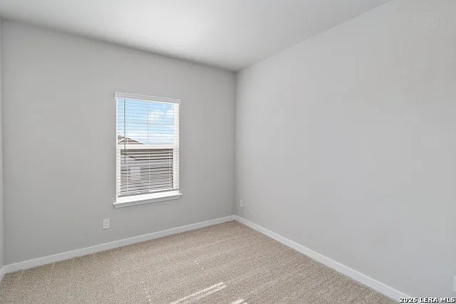 141 Nespral Dr — Photo 26