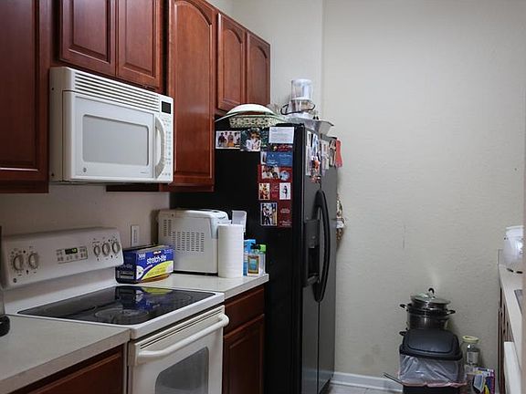 3rd image of 6402 Cava Alta Dr Unit 407