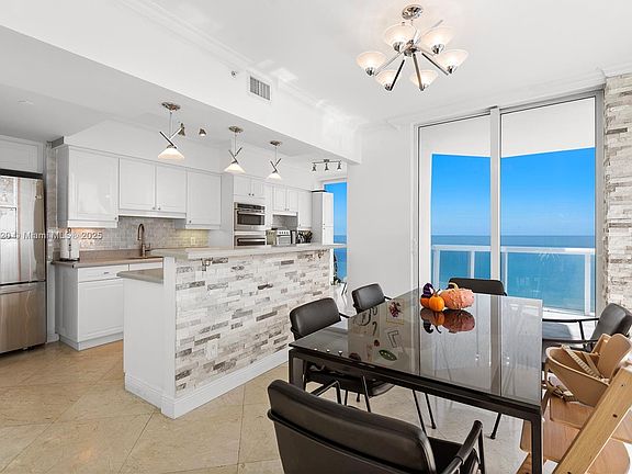 4th image of 4775 Collins Ave APT 1603