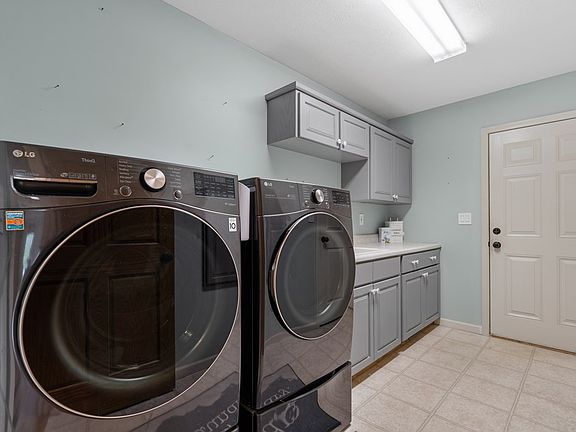 26th image of 6052 Morganton Rd