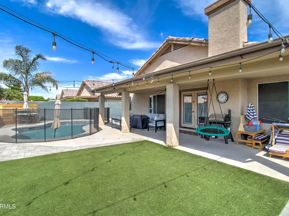 8925 W KINGS Avenue, Peoria, AZ 85382