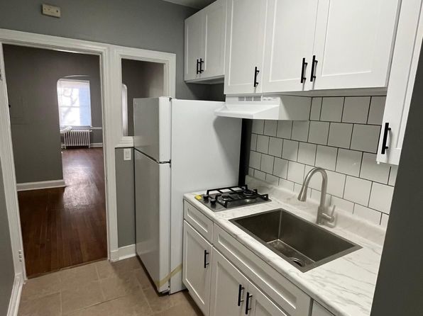 903 Missouri Ave NW APT 2