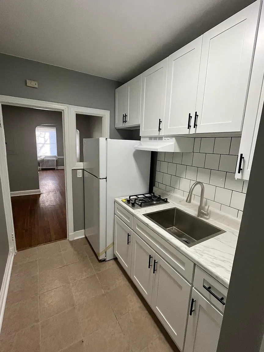 903 Missouri Ave NW APT 2 photo 1