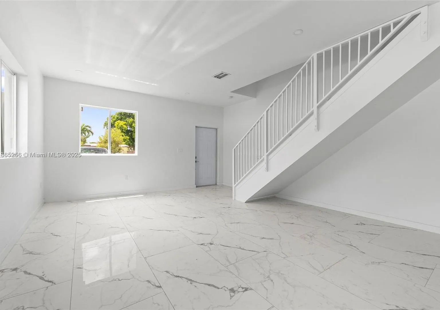 2143 NW Fourth Street 2, Pompano Beach, FL 33069 — Photo 4